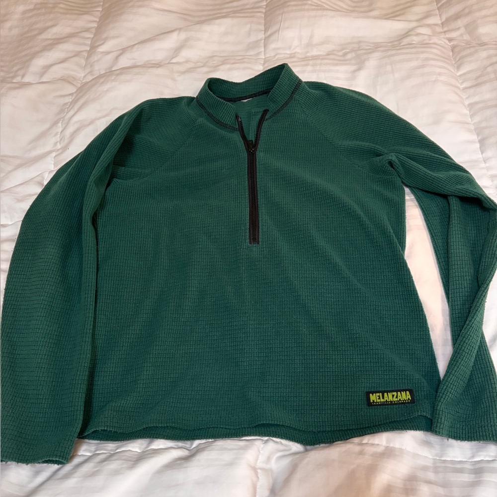 Size Small Melanzana zip up